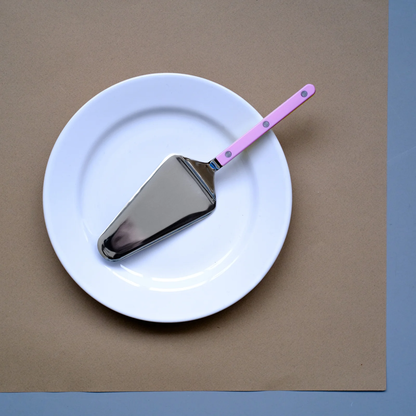 Miniatyrbild 2